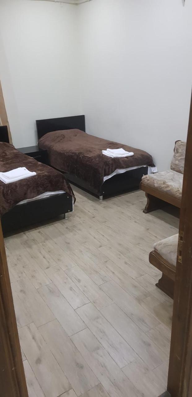 Hotel Cattaleya บาทูมิ ภายนอก รูปภาพ